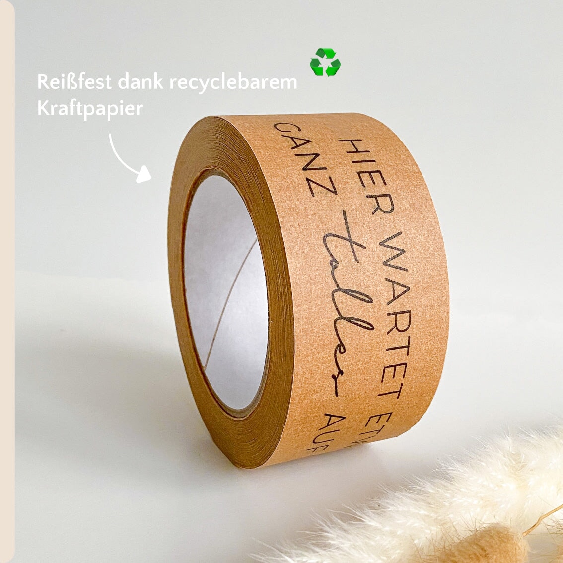 Recyclebares Papierklebeband "Hier wartet tolles auf dich" 50m packsome