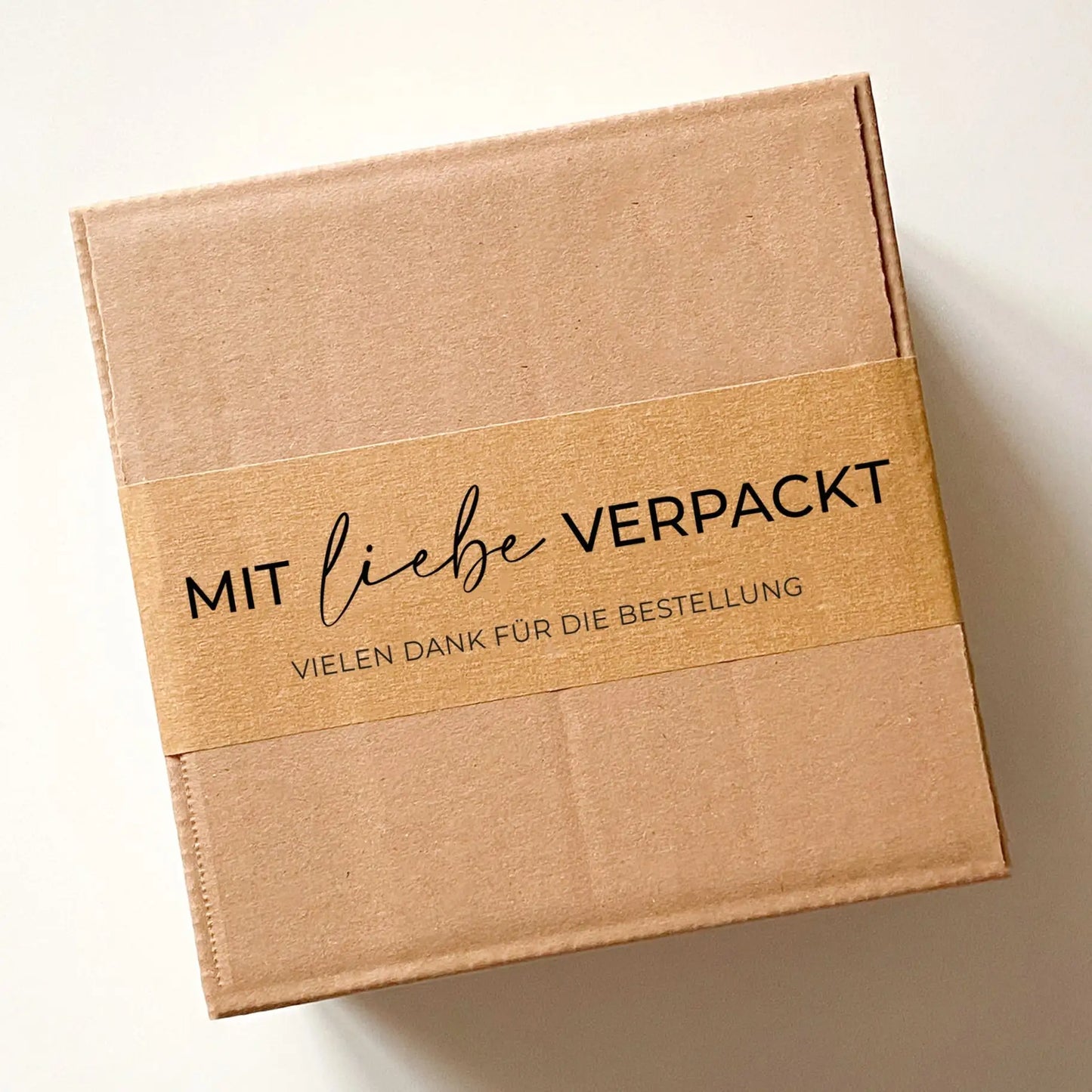 Recyclebares Papierklebeband "Mit Liebe Verpackt" 50m